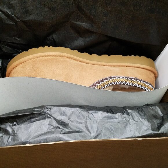 UGG Tasman Slippers – Chestnut – Women’s Size 9 – New - Picture 8 of 11